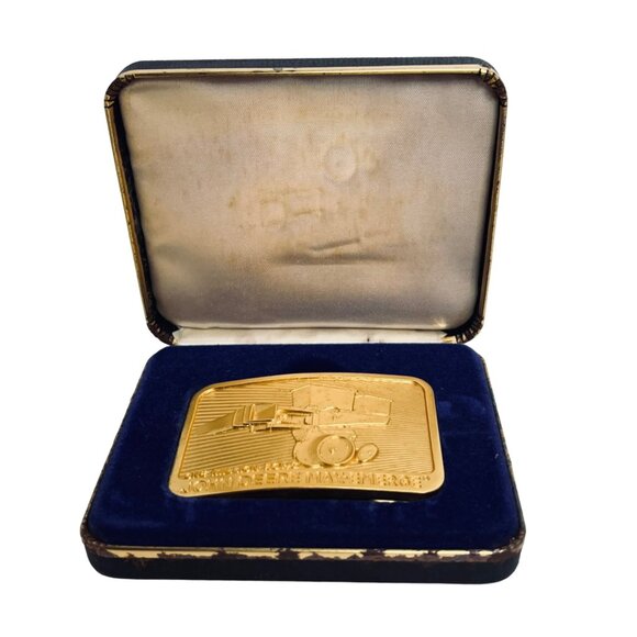 John Deere & Co Commemorative Max Emerge Belt Buckle 1984 #5379 (5417) - Picture 1 of 6